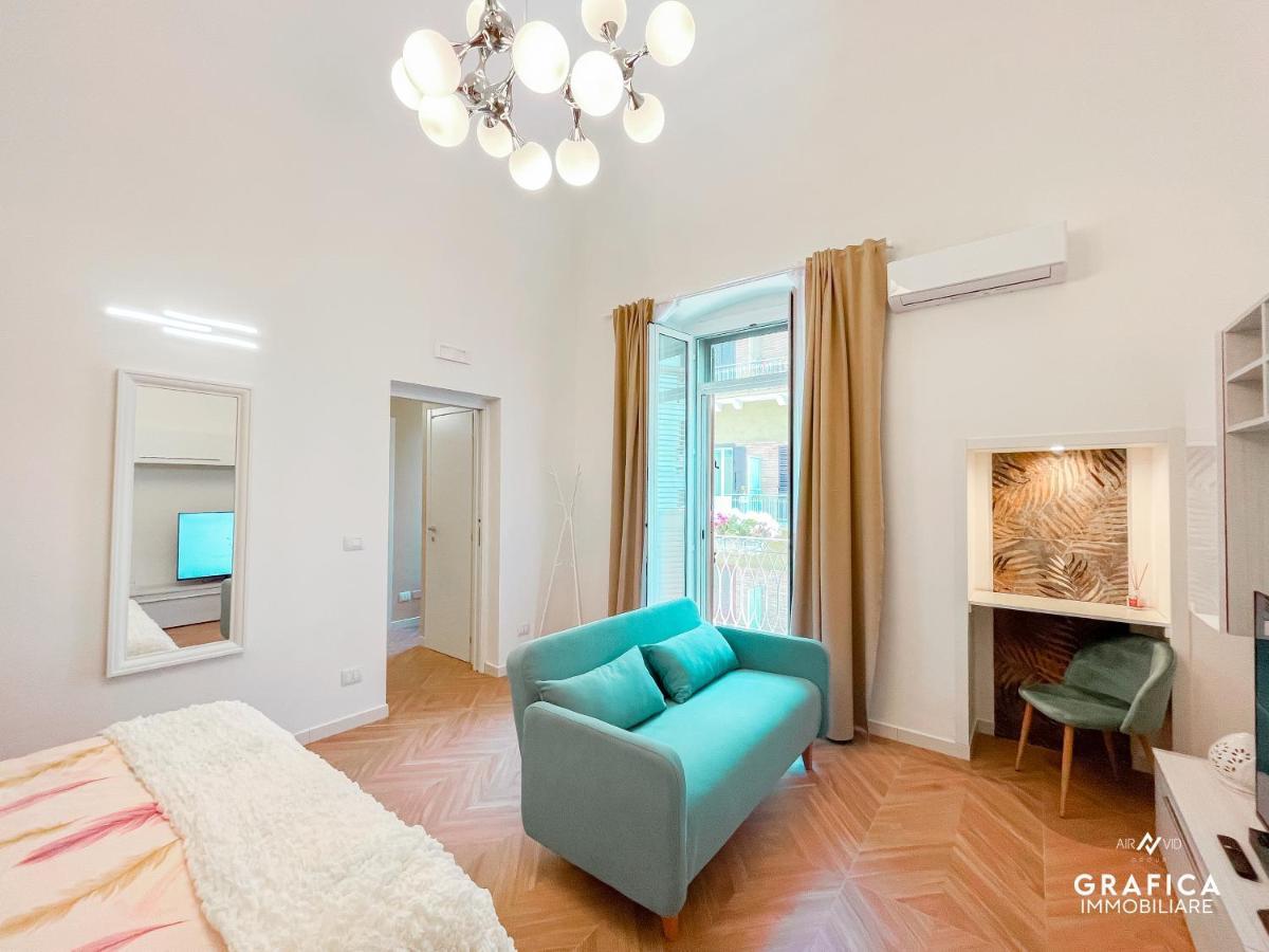 Ameli Home Luxury Apartment Таранто Экстерьер фото