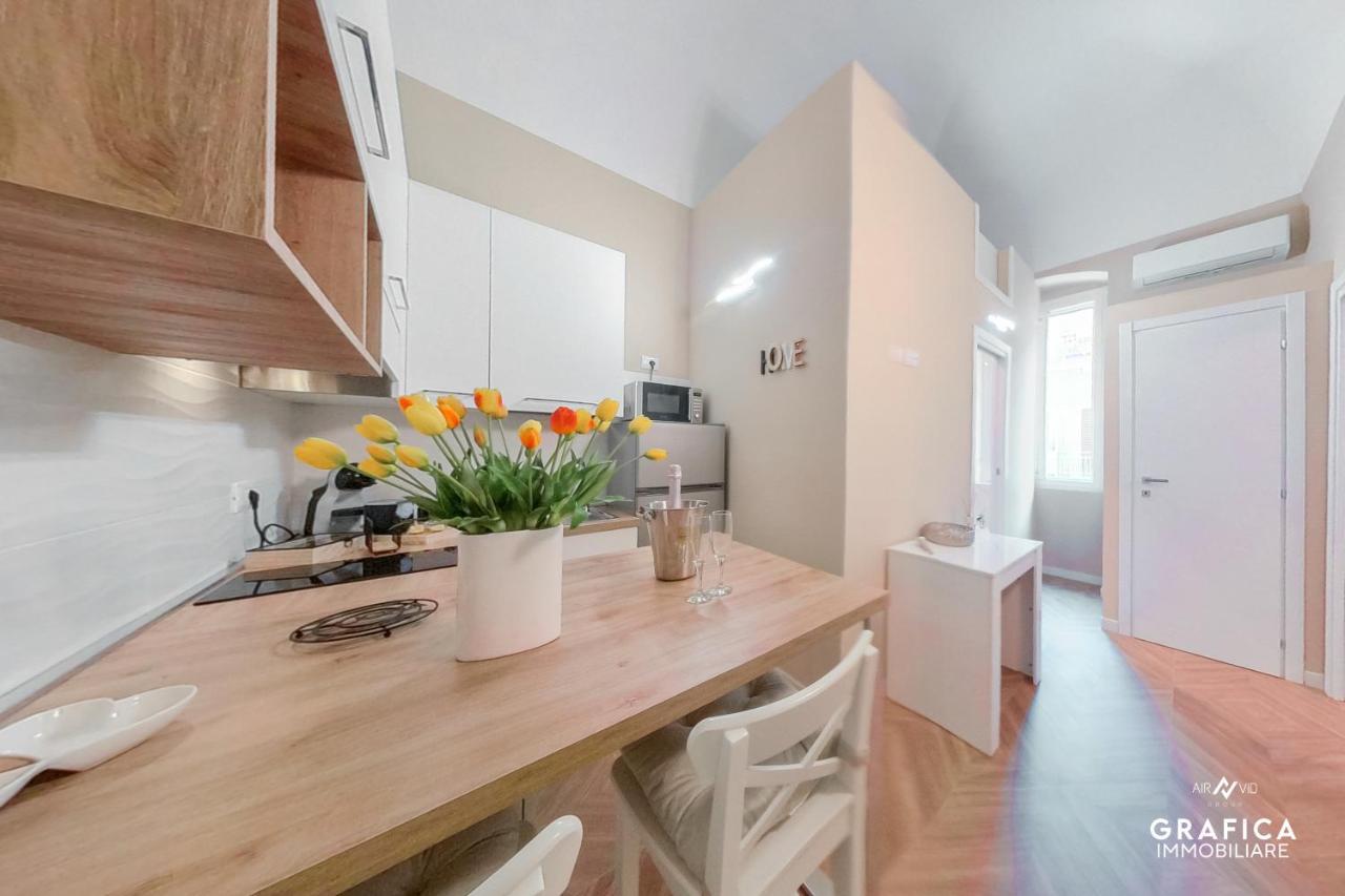 Ameli Home Luxury Apartment Таранто Экстерьер фото